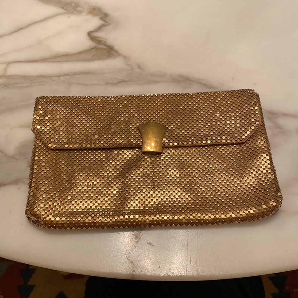Vintage Whiting & Davis Gold Mesh Handbag Clutch